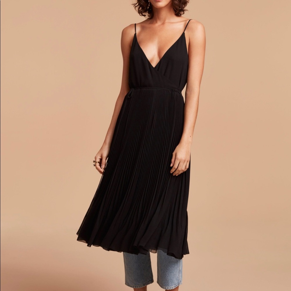 Aritzia Wilfred Beaune Dress